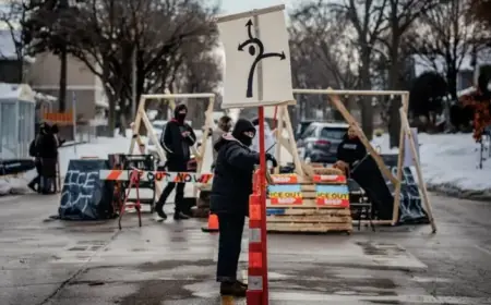 Minneapolis Activists Combat Trump Using Black Panthers’ Strategies