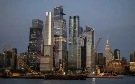 Trump Shares Video Defaming Obamas; U.S., Iran Engage in Nuclear Discussions