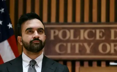 Jewish Organizations Withdraw from NYC Mayor’s Interfaith Breakfast