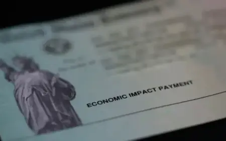 Trump’s Statement Fuels Speculation on $2,000 Stimulus Checks for Americans