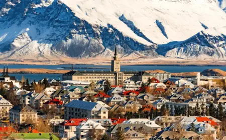 Iceland balances volcano vigilance with a midwinter tourism surge