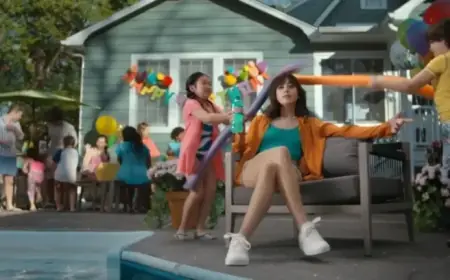 Aubrey Plaza Shines in Multiple Super Bowl Ads