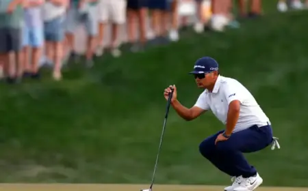 Hisatsune Leads WM Phoenix Open as Scheffler Advances