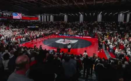 Ohio State Overcomes Iowa, 24-9, in Record-Breaking Covelli Center Match