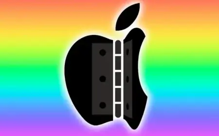 Apple’s iPhone Fold Requires More Than Just a Folding Screen