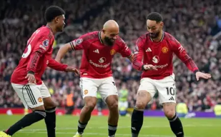 Manchester United vs Tottenham Live Timeline: Man United 1–0 Tottenham, 10-man Spurs digging in after Romero red (54’)
