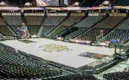 Live Coverage: Louisville Battles Wake Forest in Game 23