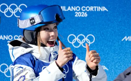 Eileen Gu shakes off early fall to reach Milano Cortina slopestyle final