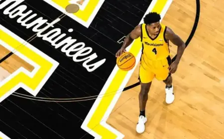 Men’s Basketball Faces Eastern Michigan in Nonconference Finale