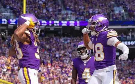 Vikings Stars Redirect Blame to Aaron Rodgers, J.J. McCarthy Involved