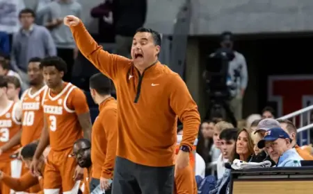 Live Updates: Texas Longhorns Clash with Ole Miss Rebels
