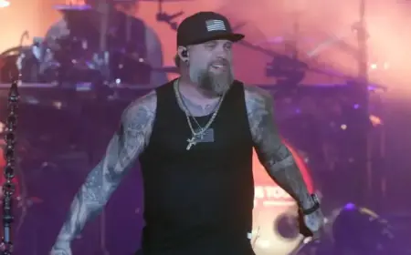 Brantley Gilbert Defends Performing at TPUSA’s Alternative Halftime Show