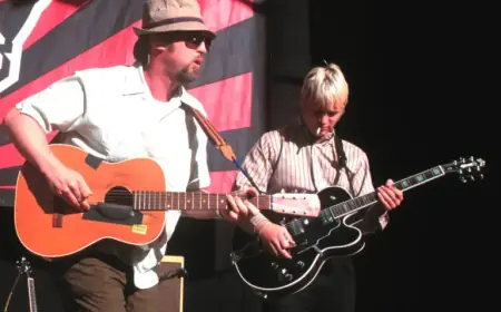 ’90s Rock Band Co-Founder Passes Away After Short Illness