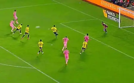 Messi Scores Stunning Goal Against Barcelona at Guayaquil’s Monumental Stadium
