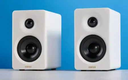 Enhance Bookshelf Speakers with This Simple, Free Audio Upgrade