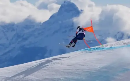 Lindsey Vonn Airlifted After Olympic Downhill Crash