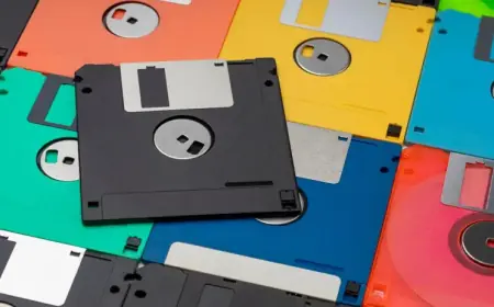 Why Gen Z Is Choosing Simpler Devices Over Smartphones