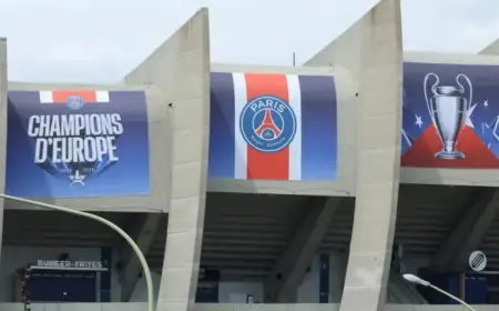 PSG Fans Unfurl Defiant Banner Against OM at Parc des Princes