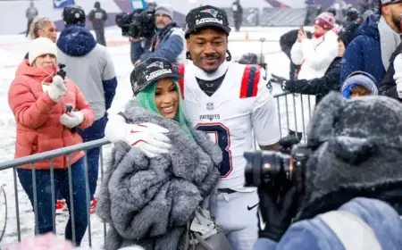 Cardi B Faces Tensions with Patriots WAGs Before 2026 Super Bowl: Report