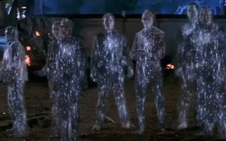 Top 15 Absurd Movie and TV Gadgets We Love