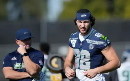 Indiana Alumni Star Among Super Bowl Hopefuls