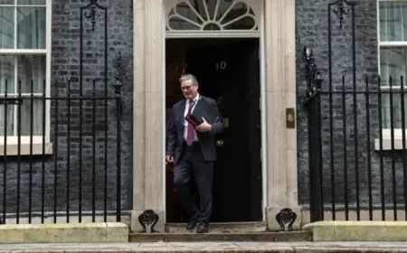 Keir Starmer Faces Resignation Pressure as British Prime Minister