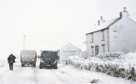 Blizzard Engulfs 16 England Counties: Complete Impact List
