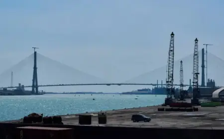 Trump Threatens to Block Detroit-Canada Bridge Amid Trade Dispute