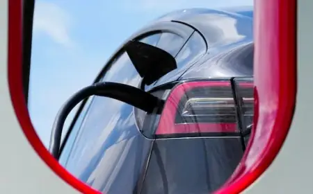 Ottawa Invests $84M to Deploy Over 8,000 EV Chargers