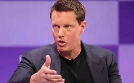 Paramount Boosts Bid for Warner Bros. Discovery Acquisition