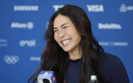 Chloe Kim heads into Olympic halfpipe with a braced shoulder and a three-peat bid