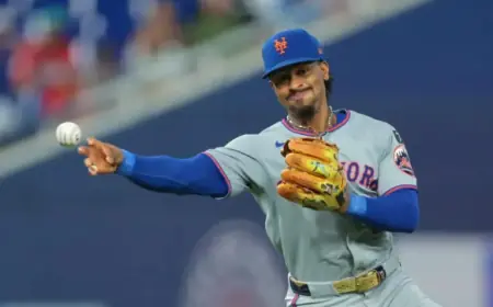 Francisco Lindor May Require Surgery for Hamate Injury