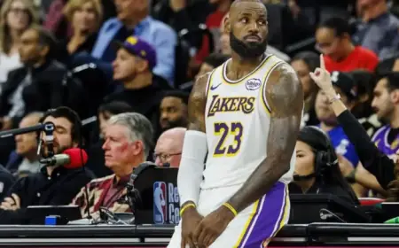 LeBron James to Miss Spurs Game; Ineligible for Postseason Awards