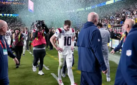 Hall of Fame QB Confident Drake Maye Will Rebound After Super Bowl Struggles