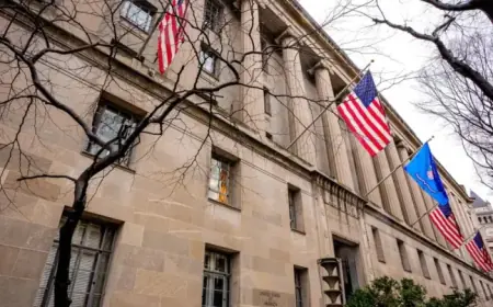 Grand Jury Clears 6 Democrats in Military Orders Case, Sources Confirm