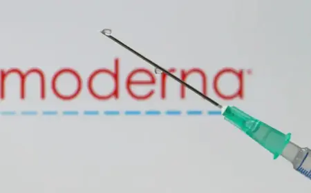 FDA Declines Review of Moderna’s mRNA Flu Vaccine