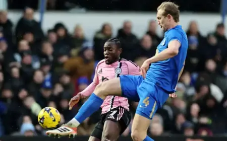 Jay Stansfield Secures Birmingham’s Win Over 10-Man Leicester 2-1