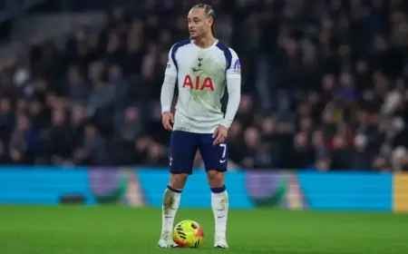 English Media Critique Simons’ ‘Unusual Move’: ‘Priorities Unclear’