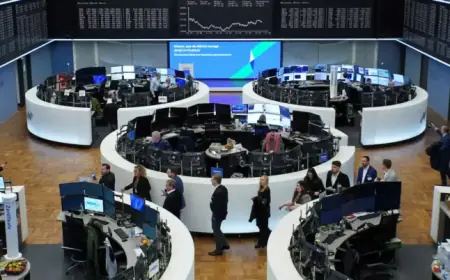 Stocks Stall Amid AI Concerns; Yen Soars Higher