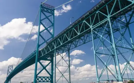 Ambassador Bridge Owner Met Federal Official Before Trump’s Gordie Howe Bridge Post