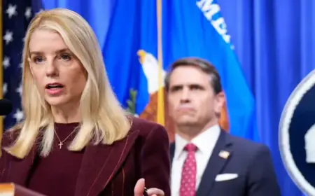 Congress Questions Bondi on Blanche’s Personal Meeting with Maxwell