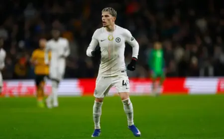 Joe Cole Urges Stricter Discipline for £40m Chelsea Star, Rosenior Advised