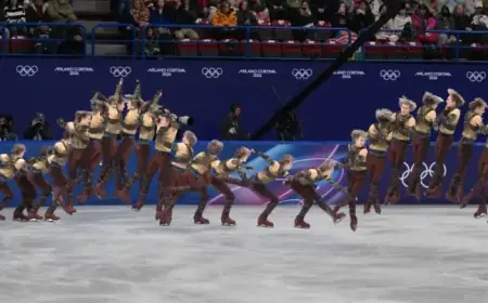 Ilia Malinin Dominates Men’s Short Program with Astonishing Jumps