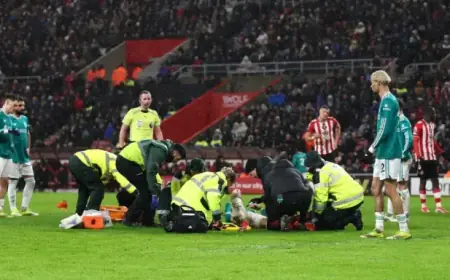 Liverpool Star Stretchered Off in Distress After On-Pitch Oxygen Support
