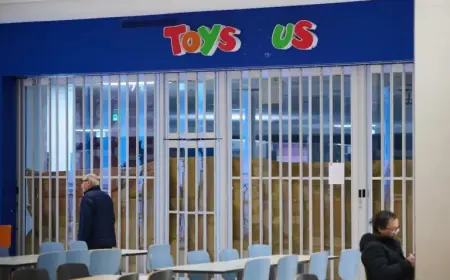 Toys “R” Us Bankruptcy Leaves Creditors Scrambling
