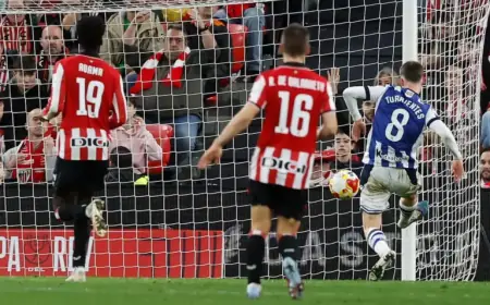 Real Sociedad Strikes First at San Mamés Stadium