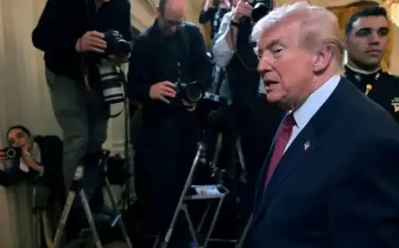 Republicans Press Trump to Resist Democrats’ DHS Demands as Shutdown Looms