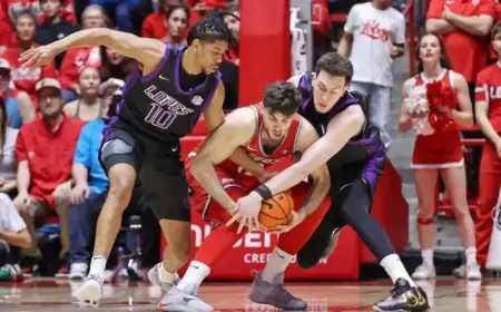 Lobos Confront Pivotal February Challenge in Phoenix Desert Showdown