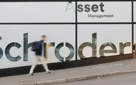 Schroders Sells $13.5 Billion Stake to Nuveen, Exiting Family Ownership