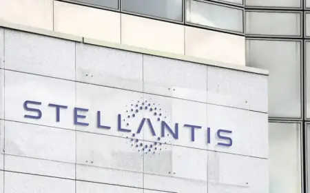 Stellantis Issues Urgent ‘Stop-Drive’ Alert for 225K Dodge, Chrysler, Jeep Vehicles